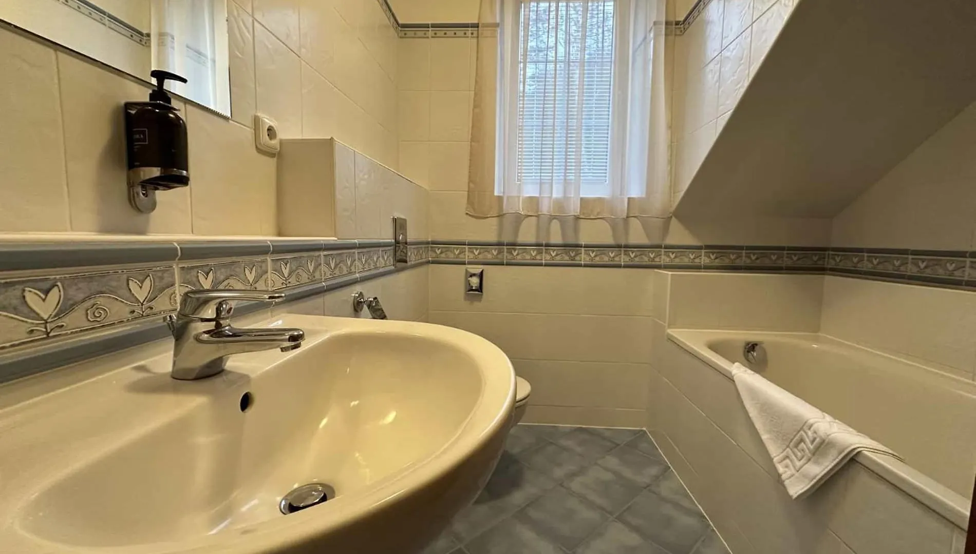 Hotel U Zamecku Cihelny Karlsbad