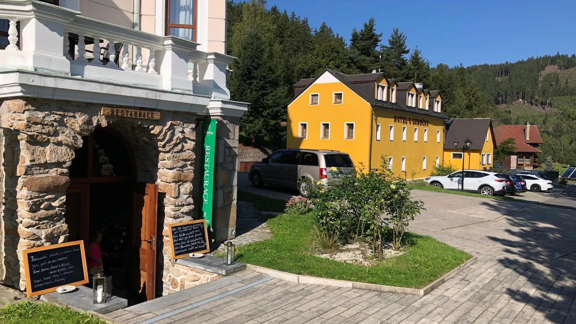 Hotel U Zamecku Cihelny Karlsbad 3*,