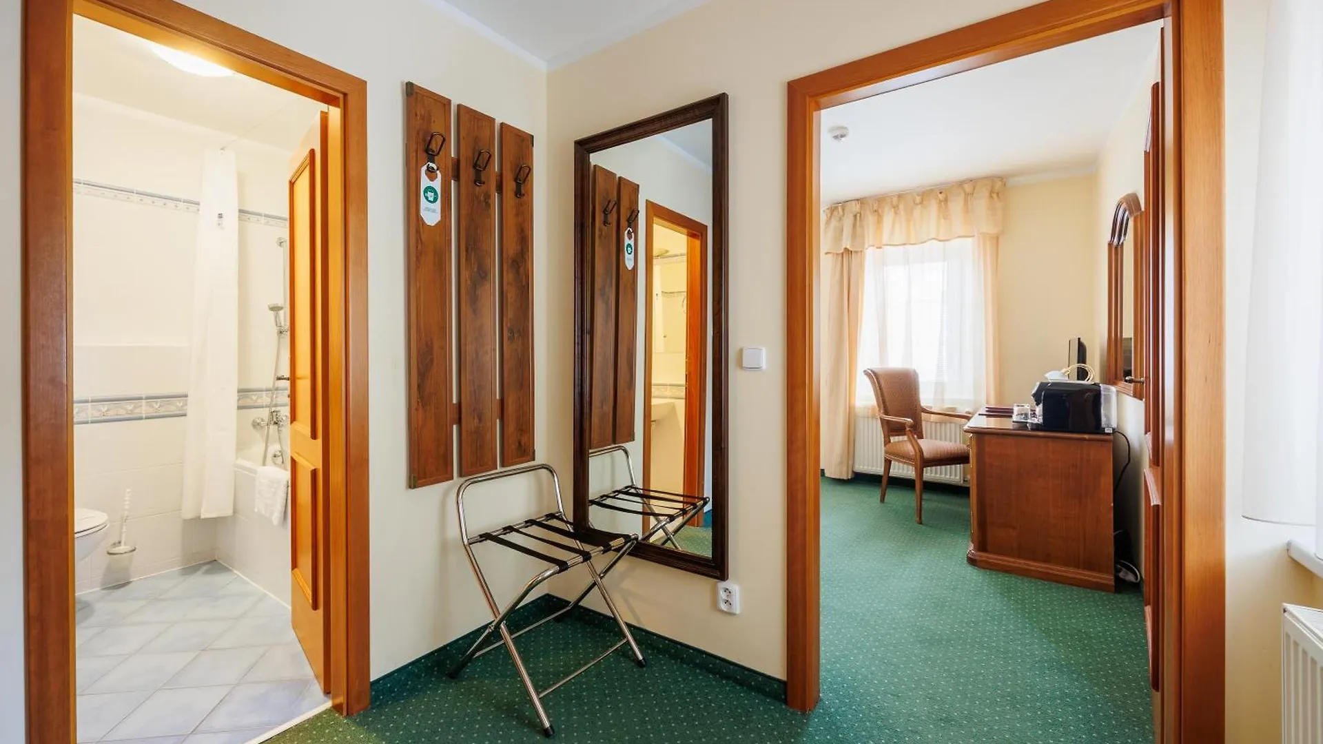 Hotel U Zamecku Cihelny Karlsbad 3*,