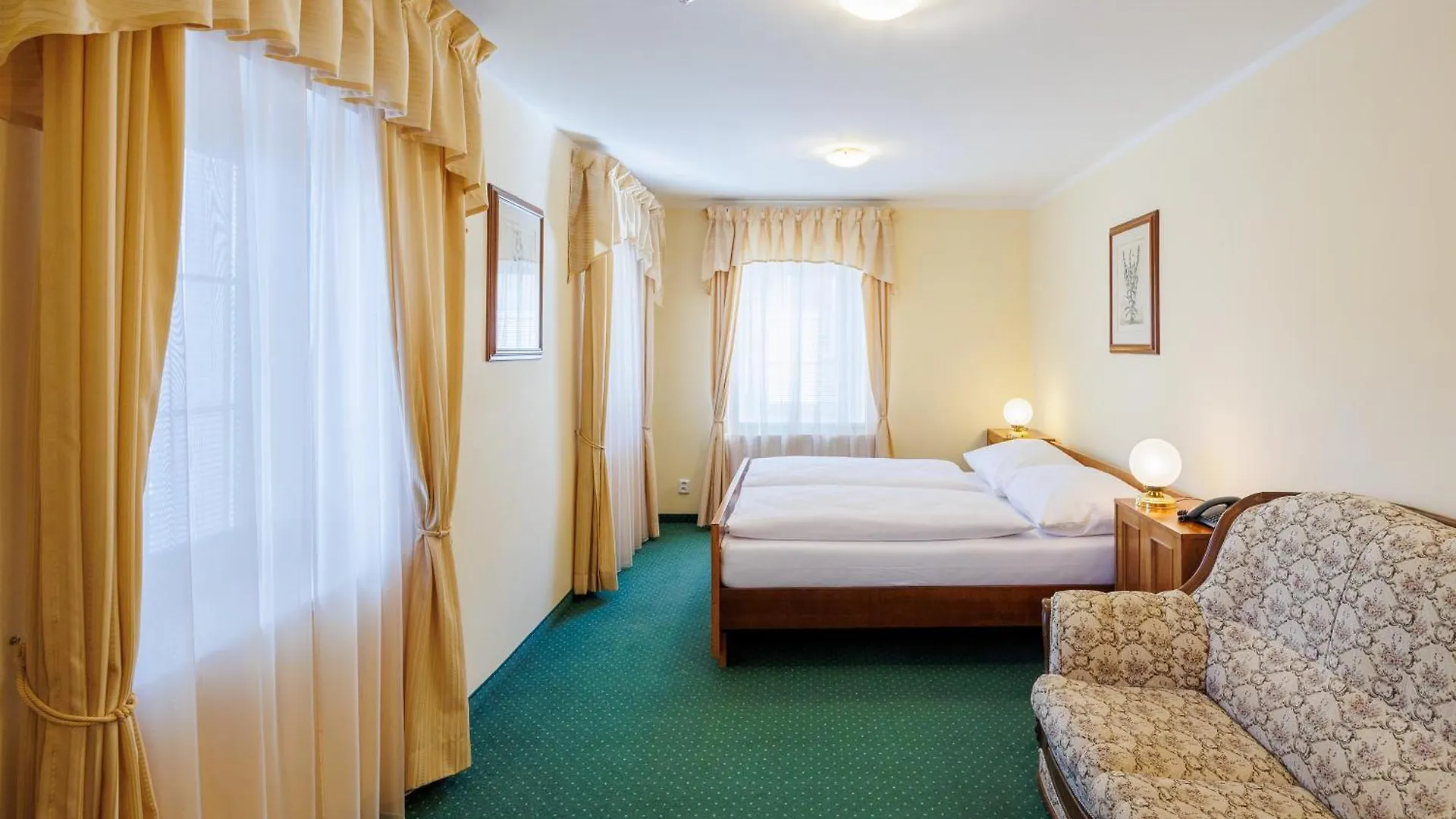 Hotel U Zamecku Cihelny Karlsbad